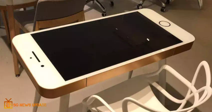 Teenager Fooled By E-com Site, Ends Up Buying Table Instead iPhone