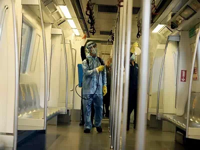 Delhi Metro re-opens after a long wait | DMRC Guidelines